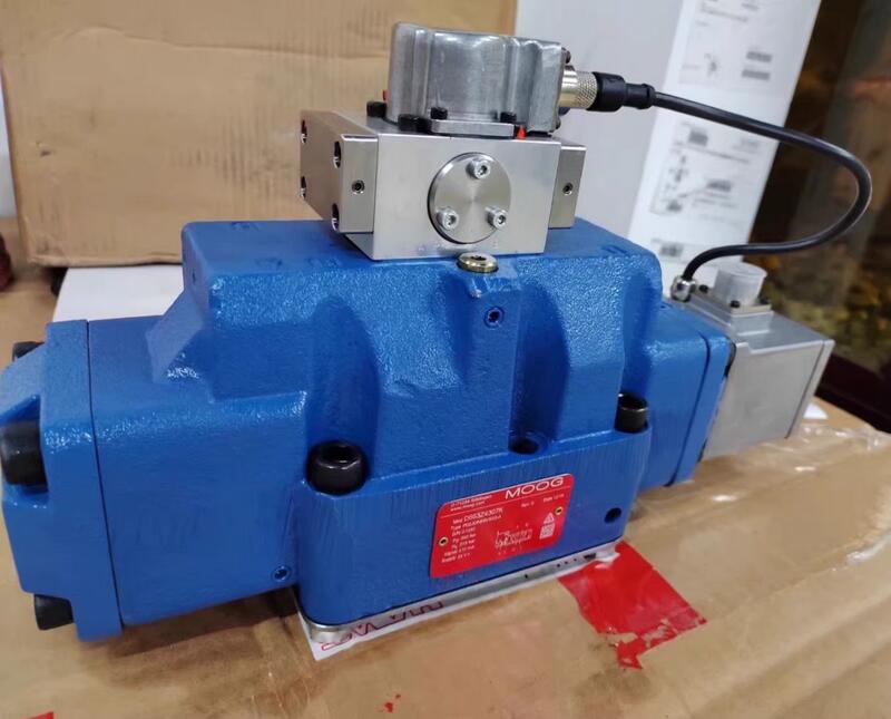 D661-4444C MOOG Servo Valve Brand NEW